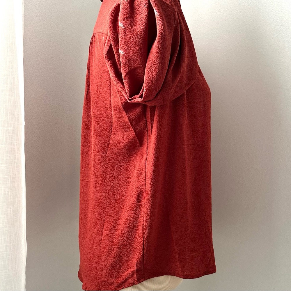 🌸NWT - Max Studio Ruffle Button Down Blouse. Rust. Size: XS - Picture 11 of 13